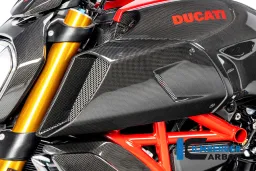 Airtube cover left side gloss Diavel 1260