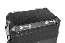 Motorcycle pannier lid protector for BMW aluminum panniers, e.g., BMW R1250GS/Adventure, R1200GS (LC)/Adventure (LC), F900GS Adventure, F850GS Adventure